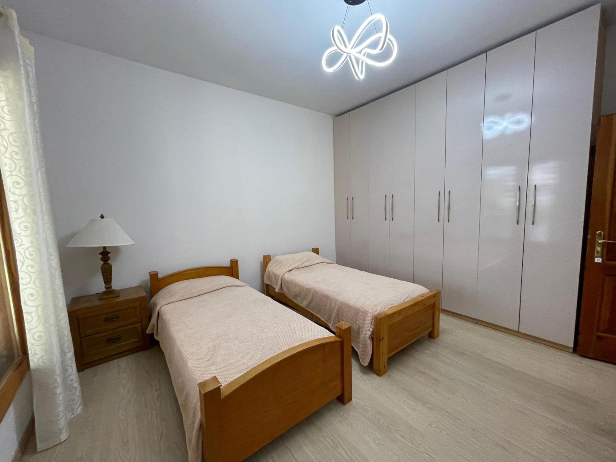 Brahja, Guest house *
