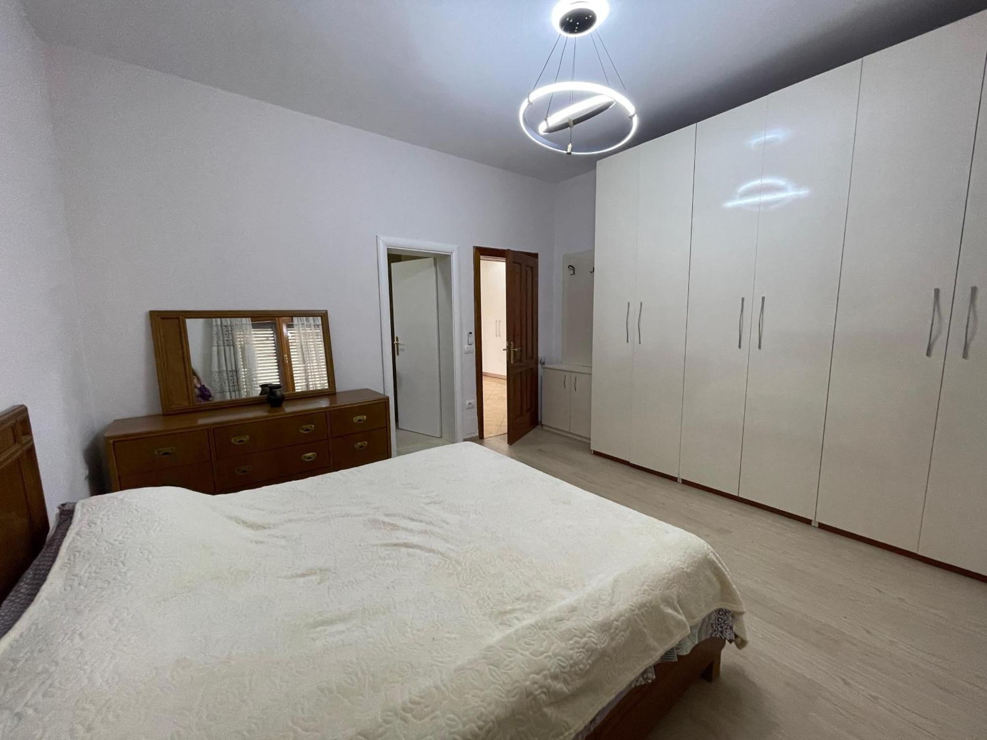 Brahja, Guest house Tirana