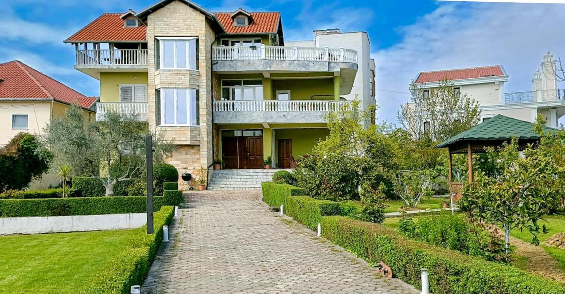 Brahja, Guest house Tirana